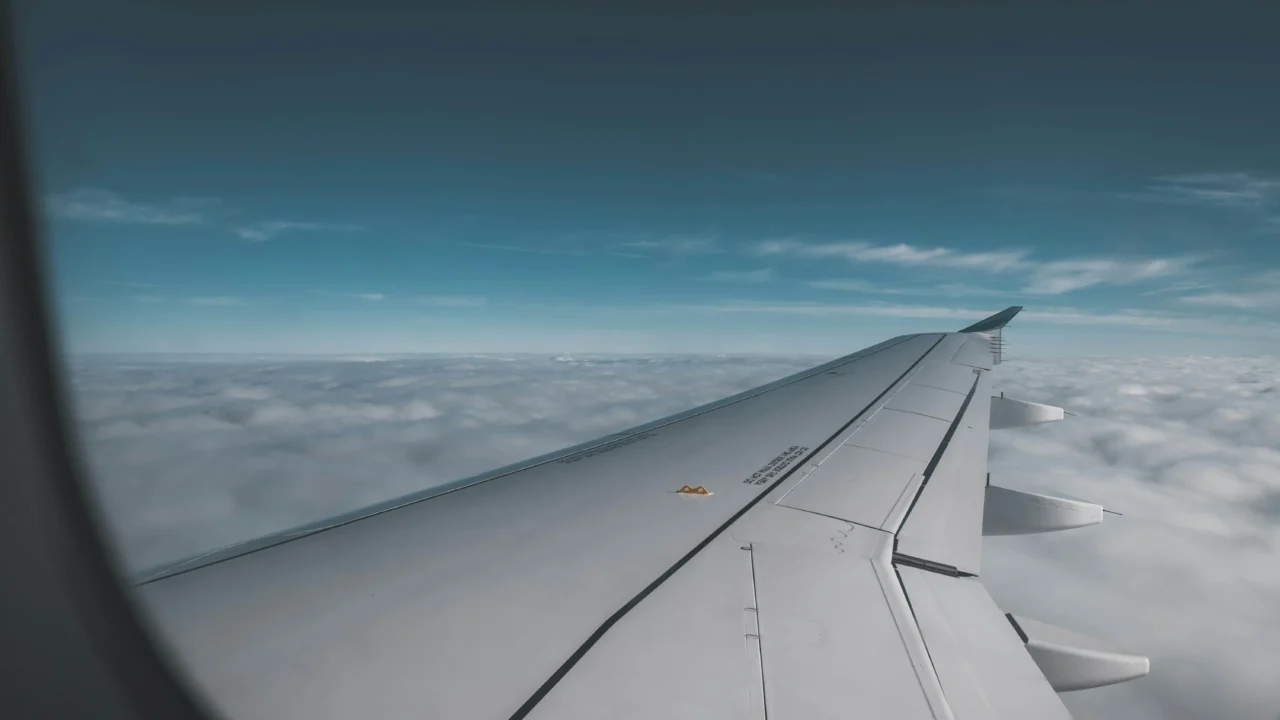 Flying Business Class to Europe: Mistakes First-Time Travelers Make